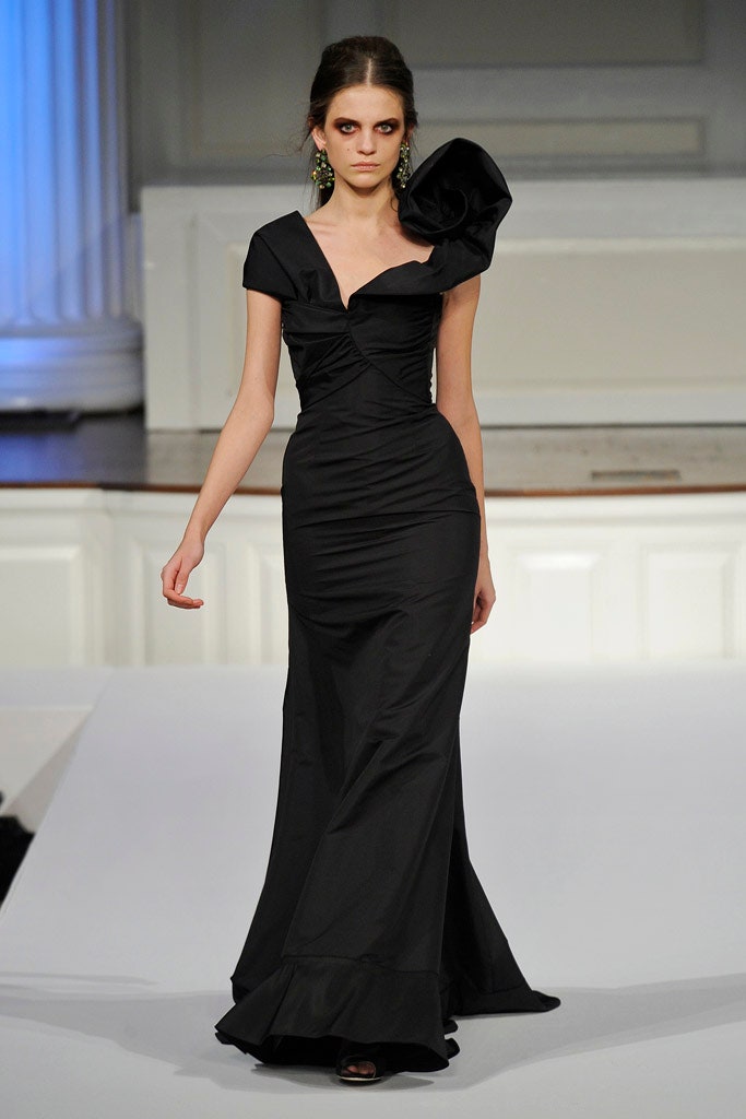 Oscar de la Renta Couture Pre-Fall 2010 Silk Faille draped gown